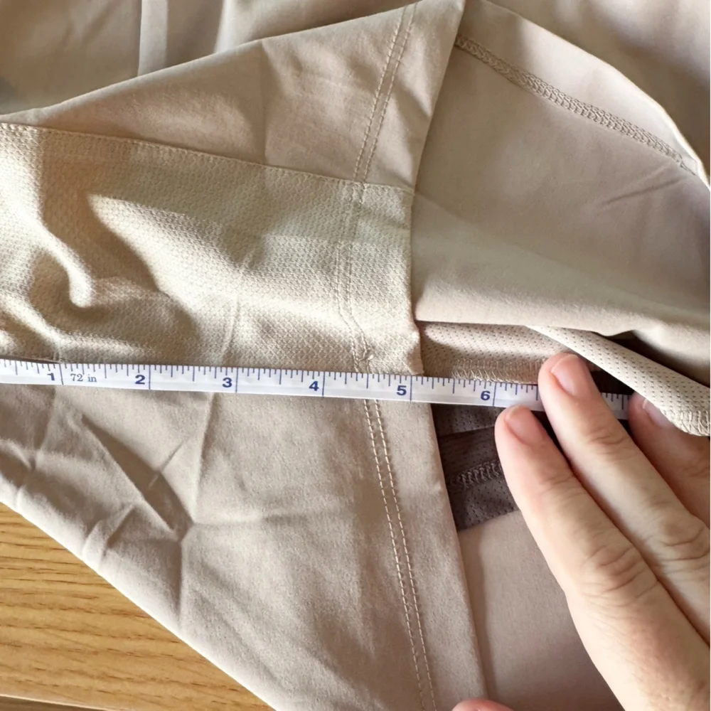 Mens Fabletics Light Gray Khaki The Infinite Short Lined 5in Active Shorts